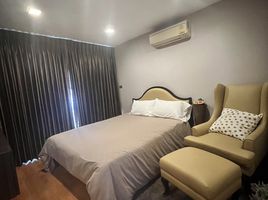 2 Bedroom Condo for rent at XVI The Sixteenth Condominium, Khlong Toei