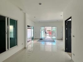 3 Bedroom Villa for sale in Robinson Lifestyle Thalang Phuket, Si Sunthon, Si Sunthon