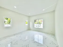 2 Bedroom Villa for sale at Garden Place Village, Thep Krasattri, Thalang, Phuket