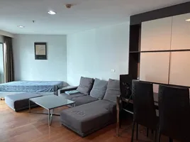 2 спален Кондо в аренду в Belle Grand Rama 9, Huai Khwang