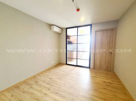 1 Schlafzimmer Appartement zu verkaufen im Brix Condominium Charan 64, Bang Yi Khan, Bang Phlat