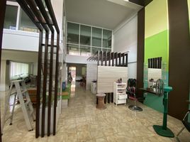 400 SqM Office for sale in Phrae, Na Chak, Mueang Phrae, Phrae