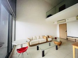 2 Bedroom Apartment for sale at The Lofts Ekkamai, Phra Khanong, Khlong Toei, Bangkok