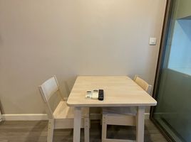 1 Schlafzimmer Appartement zu vermieten im The Room Sathorn-TanonPun, Si Lom