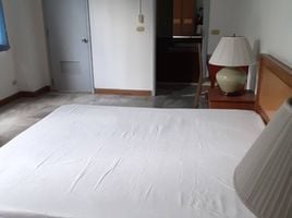 1 Bedroom Apartment for rent at Saint Louis Mansion, Thung Wat Don, Sathon, Bangkok, Thailand