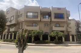 10 bedroom Villa for sale in Cairo, Egypt