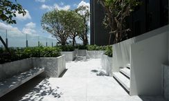 사진들 2 of the Communal Garden Area at BEATNIQ Sukhumvit 32