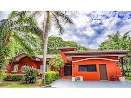 4 Bedroom House for sale in Puntarenas, Parrita, Puntarenas