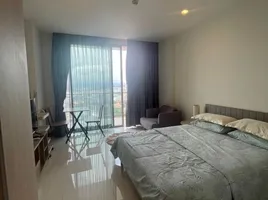 Studio Condo for rent at The Riviera Wongamat, Na Kluea