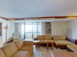 2 Bedroom Apartment for rent at Las Colinas, Khlong Toei Nuea