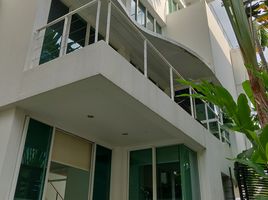 5 Schlafzimmer Villa zu vermieten im The Trees Sathorn, Chong Nonsi, Yan Nawa