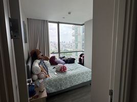 2 Schlafzimmer Wohnung zu verkaufen im The Room Sukhumvit 69, Phra Khanong Nuea