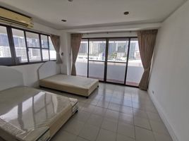 3 Bedroom Condo for rent at Ruamjai Heights, Khlong Toei Nuea, Watthana, Bangkok, Thailand