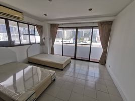 3 Schlafzimmer Appartement zu vermieten im Ruamjai Heights, Khlong Toei Nuea