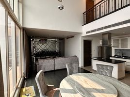 3 Bedroom Condo for sale at Watermark Chaophraya, Bang Lamphu Lang