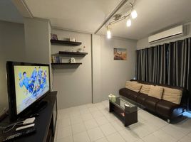 5 Bedroom Townhouse for rent in Thailand, Din Daeng, Din Daeng, Bangkok, Thailand
