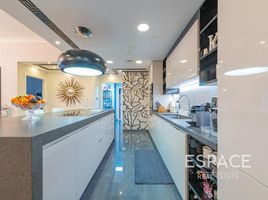 4 Bedroom Condo for sale at Sadaf 8, Sadaf