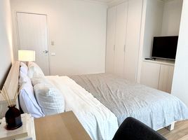 1 Schlafzimmer Wohnung zu vermieten im Baan Chaopraya Condo, Khlong San, Khlong San