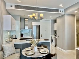 2 Bedroom Apartment for rent at Q Langsuan, Lumphini