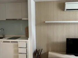 1 Bedroom Condo for rent at Liv At 49, Khlong Tan Nuea