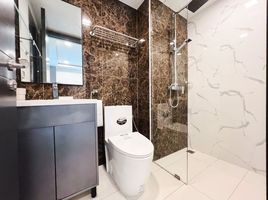 1 спален Квартира на продажу в Arcadia Center Suites, Nong Prue