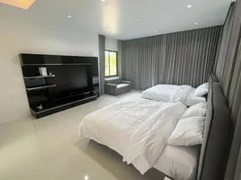 4 Schlafzimmer Haus zu verkaufen in Pattaya, Chon Buri, Huai Yai