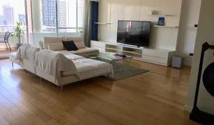 3 Bedrooms Condo for sale in Khlong Toei Nuea, Bangkok Kallista Mansion