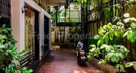 Unidades disponibles en Large 3BR fusion-Khmer townhouse for rent Chaktomuk $950/month