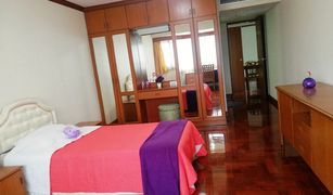 曼谷 Khlong Tan Nuea Baan Suanpetch 2 卧室 公寓 售 