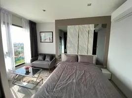 1 Bedroom Apartment for rent at Life Sukhumvit 62, Bang Chak