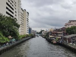 3 Schlafzimmer Ganzes Gebäude zu vermieten in Khlong Mahanak, Pom Prap Sattru Phai, Khlong Mahanak