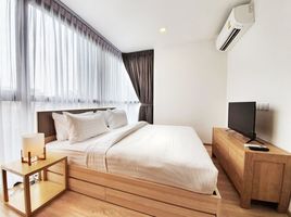 2 Schlafzimmer Appartement zu verkaufen im Taka Haus, Khlong Tan Nuea