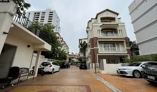 ขายบ้านเดี่ยว 6 ห้องนอน ใน คลองตันเหนือ, กรุงเทพมหานคร ซิตี้พลัส เอกมัย 10