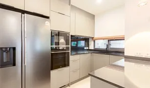 4 Bedrooms Villa for sale in Dokmai, Bangkok Baan Klang Muang The Edition Bangna - Wongwaen