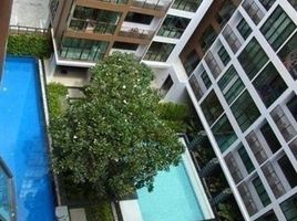 1 Schlafzimmer Wohnung zu vermieten im Ideo Blucove Sathorn, Khlong Ton Sai