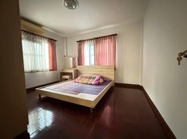 4 Schlafzimmer Haus zu verkaufen im Baan Krisana Garden Home, Sala Ya