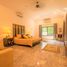 5 спален Вилла на продажу в Paradise Villa 1 & 2, Nong Prue
