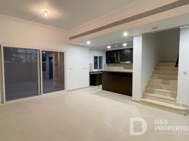3 Schlafzimmer Villa zu verkaufen im Casa Viva, Layan Community, Dubai Land