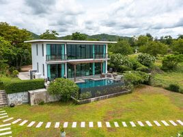 4 Bedroom Villa for sale in Hua Hin Airport, Hua Hin City, Hua Hin City