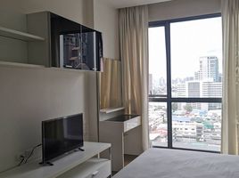 1 Schlafzimmer Wohnung zu vermieten im The Room Sukhumvit 62, Bang Chak, Phra Khanong