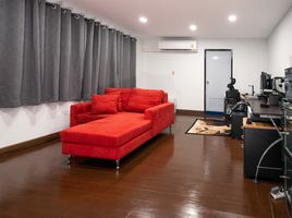 4 Schlafzimmer Haus zu verkaufen in Wang Thong Lang, Bangkok, Phlapphla, Wang Thong Lang