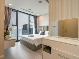 2 Schlafzimmer Appartement zu vermieten im Vinhomes Golden River Ba Son, Ben Nghe, District 1