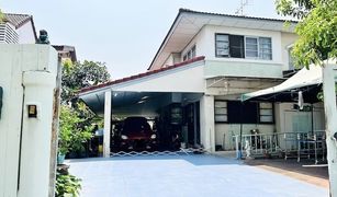 Bang Duea, Pathum Thani Chuan Chuen Garden Ville တွင် 5 အိပ်ခန်းများ အိမ် ရောင်းရန်အတွက်