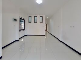 3 Bedroom House for sale in Chiangmai Klaimor Hospital, Pa Daet, Mae Hia