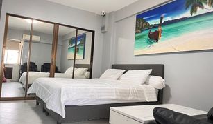 Studio Apartment for sale in Patong, Phuket Patong Condotel