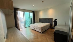 2 Bedrooms Condo for sale in Phra Khanong Nuea, Bangkok Sky Walk Residences