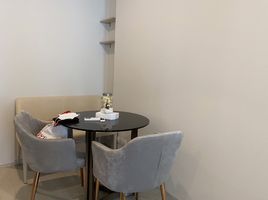 1 Schlafzimmer Appartement zu vermieten im Noble Ploenchit, Lumphini