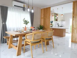 5 спален Дом на продажу в Baan Thanakrit Phase 3, San Pu Loei