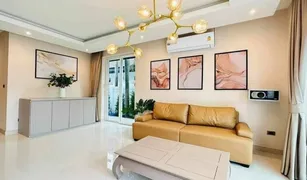 2 Bedrooms Villa for sale in Nong Prue, Pattaya Palm Oasis