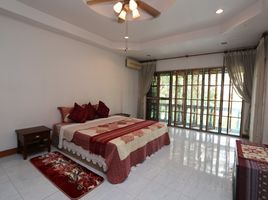 3 Bedroom Townhouse for rent in Chang Phueak, Mueang Chiang Mai, Chang Phueak